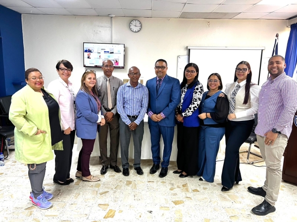 Hospital Docente SEMMA Santo Domingo impulsa la innovaci&oacute;n institucional con capacitaci&oacute;n en herramientas digitales