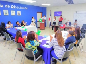 Hospital Docente SEMMA Santo&nbsp; Domingo agasaja secretarias